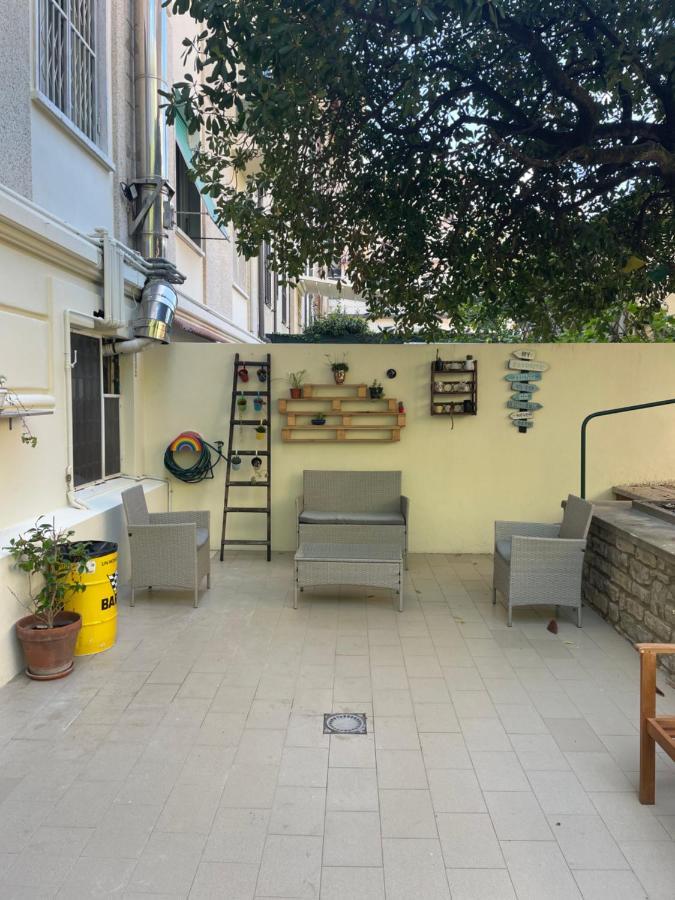 211 Underground Hotel Viareggio Exterior photo